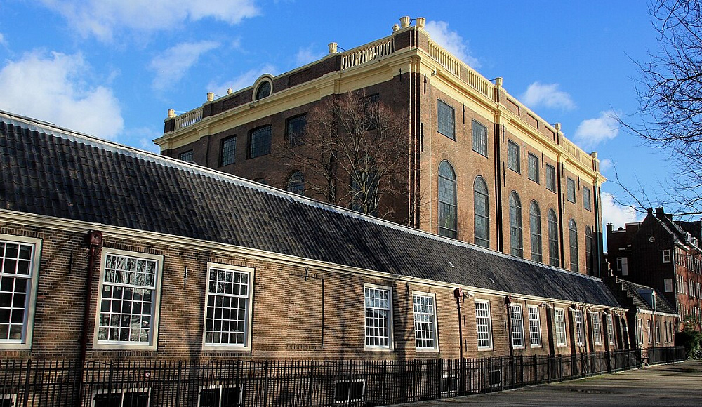 Эснога: португальская синагога Амстердама